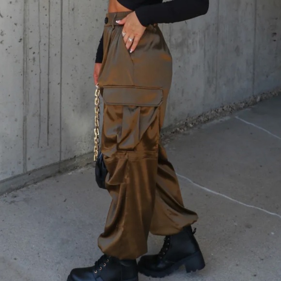 Vici Hustle For It Satin Cargo Parachute Pants - Picture 2 of 9